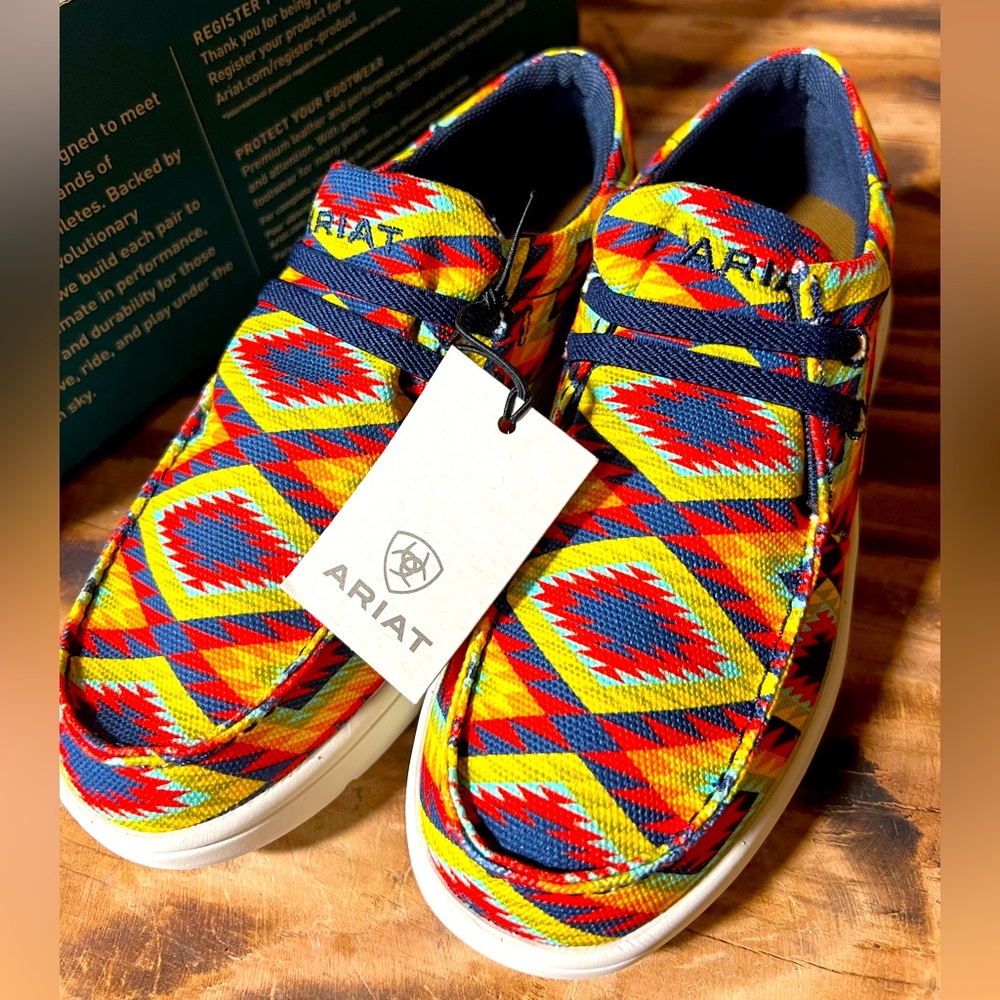 New! Kid’s Ariat Hilo Shoes